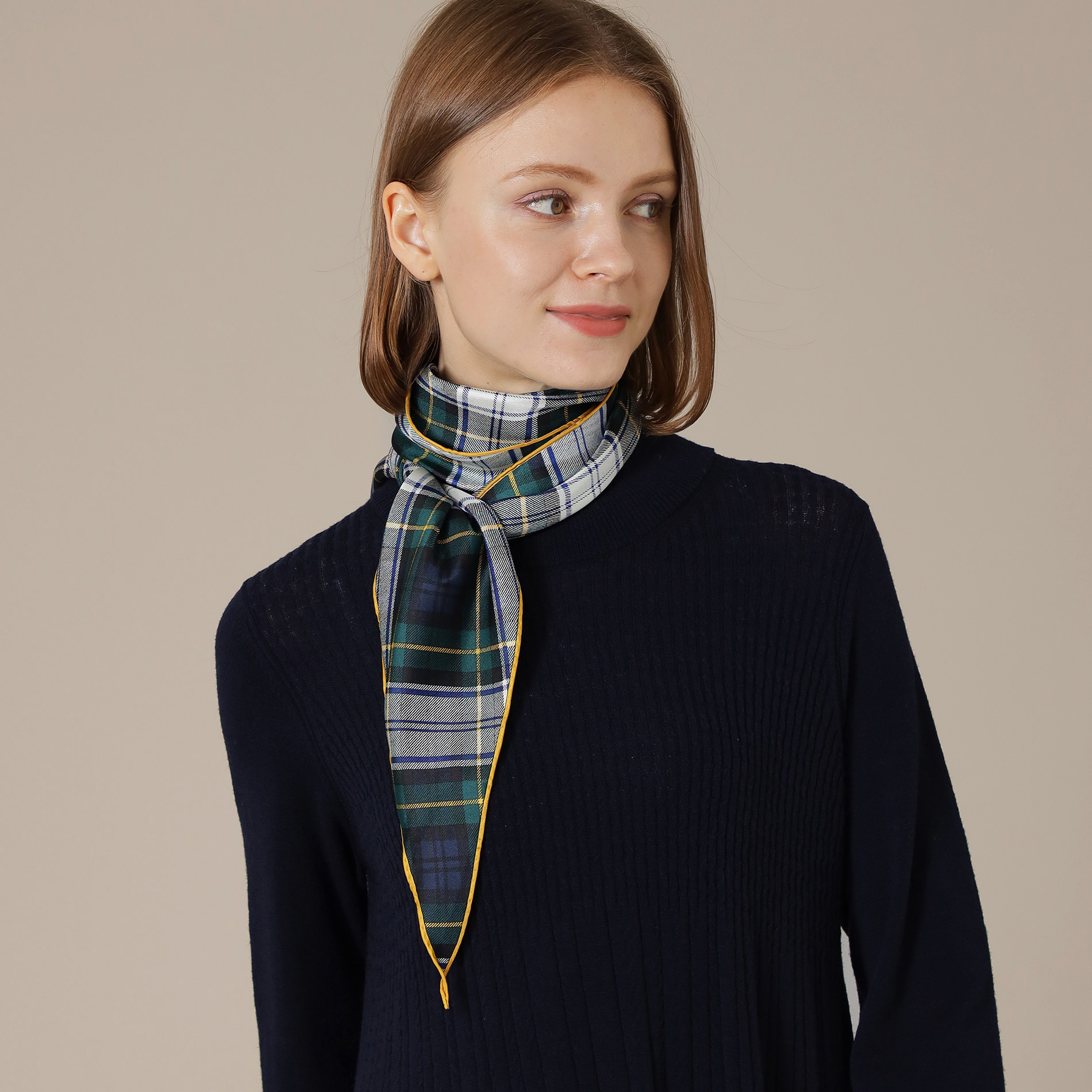 Promotion Mackintosh London タータンチェックダイヤモンドシェイプスカーフ Mackintosh London マッキントッシュ ロンドン 公式オンラインストア